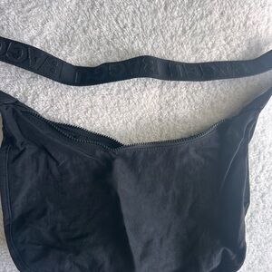 BAGGU Black Belt Bag